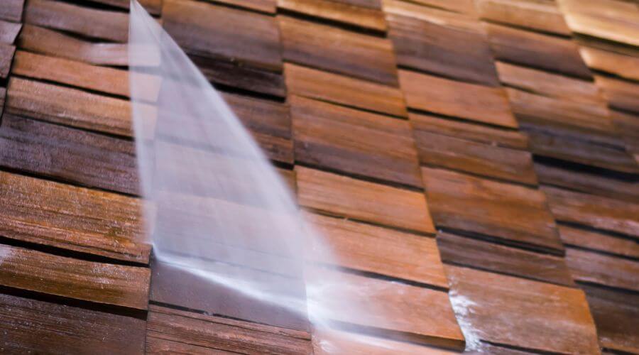 Professional gutter cleaning in Atlanta, NE
